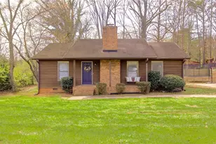 303 Island Dr, Madison, NC 27025 - Photo 1