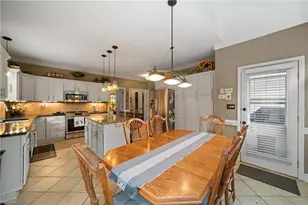 4118 Chatham Hill Dr, Winston-Salem, NC 27104 - Photo 15