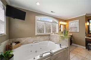 4118 Chatham Hill Dr, Winston-Salem, NC 27104 - Photo 23