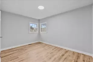 1502 Summit Ave, Greensboro, NC 27405 - Photo 23