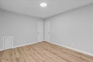 1502 Summit Ave, Greensboro, NC 27405 - Photo 19