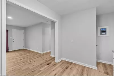 1502 Summit Avenue, Greensboro, NC 27405 - Photo 15