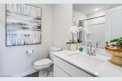 3134 Fall Hills Drive, Winston-Salem, NC 27103 - Photo 9