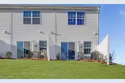 3134 Fall Hills Drive, Winston-Salem, NC 27103 - Photo 11