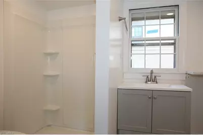 201 Tate Street #E, Greensboro, NC 27403 - Photo 17