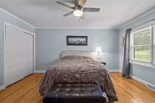 1926 Downing Dr, Burlington, NC 27215 - Photo 9