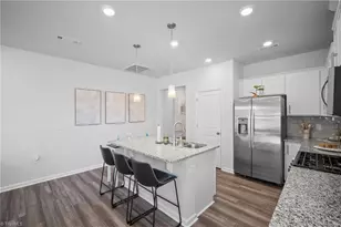 818 Falls Grove Trl, High Point, NC 27265 - Photo 5