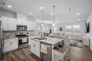 818 Falls Grove Trl, High Point, NC 27265 - Photo 3