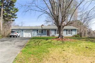 126 Maple Ln, King, NC 27021 - Photo 1