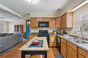 126 Maple Ln, King, NC 27021 - Photo 7