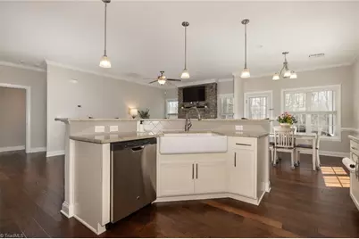 2826 Fallin Court, High Point, NC 27262 - Photo 9