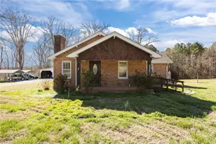 4027 Old Lexington Rd, Asheboro, NC 27205 - Photo 1