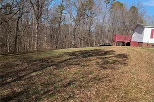 204 Nubbin Ridge Rd, High Point, NC 27265 - Photo 3