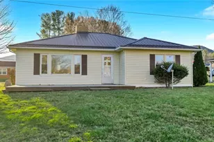 186 King St, West Jefferson, NC 28694 - Photo 5