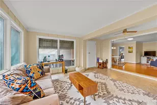 2708 Waldorf Cir, Winston-Salem, NC 27106 - Photo 15