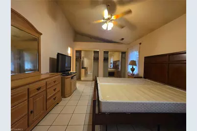 4106 Broadacres Drive, Greensboro, NC 27407 - Photo 17