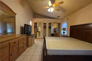 4106 Broadacres Dr, Greensboro, NC 27407 - Photo 17