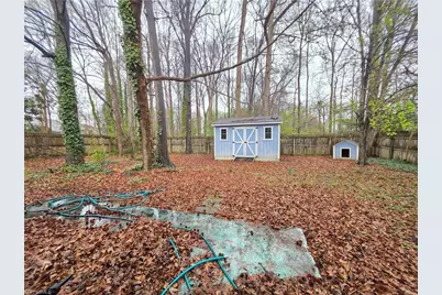 4106 Broadacres Drive, Greensboro, NC 27407 - Photo 23