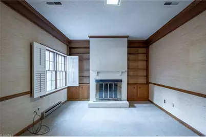 27 Fountain Manor Drive, Greensboro, NC 27405 - Photo 15