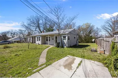 102, 104, 106 Warner Street, Thomasville, NC 27360 - Photo 5