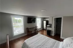 106 E Murphy St, Madison, NC 27025 - Photo 23