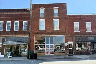 106 E Murphy St, Madison, NC 27025 - Photo 1