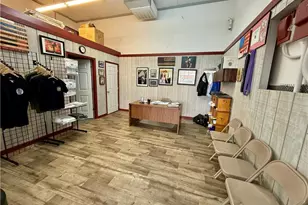 106 E Murphy St, Madison, NC 27025 - Photo 7