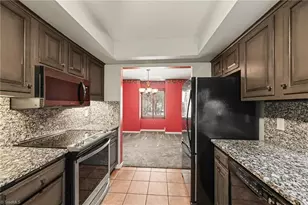 2313 Cypress Ct, High Point, NC 27265 - Photo 9