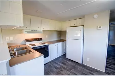 5626 Spainhour Street, Climax, NC 27233 - Photo 5