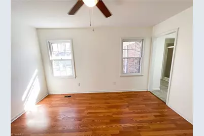 707 Willowmoore Avenue, Thomasville, NC 27360 - Photo 15