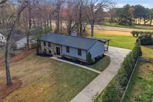 4900 Forest Oaks Dr, Greensboro, NC 27406 - Photo 33