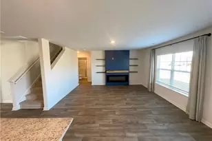 700 Hickory Point Dr, Lexington, NC 27292 - Photo 3