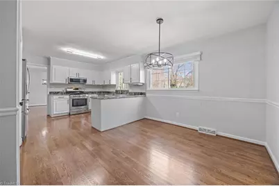 4306 Oak Hollow Drive, High Point, NC 27265 - Photo 9