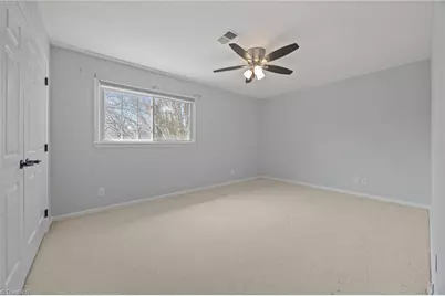 4306 Oak Hollow Drive, High Point, NC 27265 - Photo 33