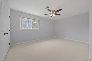 4306 Oak Hollow Dr, High Point, NC 27265 - Photo 33