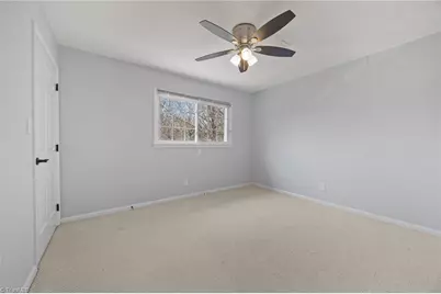 4306 Oak Hollow Drive, High Point, NC 27265 - Photo 27