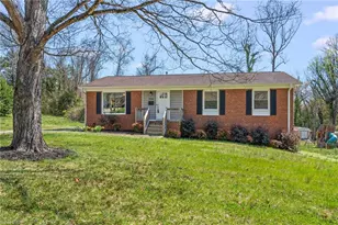 1716 Camden Rd, Winston-Salem, NC 27103 - Photo 3