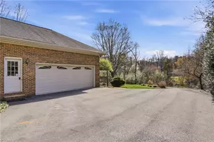 5012 Knob View Trail, Winston-Salem, NC 27104 - Photo 33