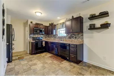 510 Menlo Park Road, Greensboro, NC 27405 - Photo 9