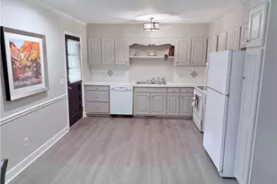 702 Trail One, Burlington, NC 27215 - Photo 5