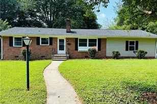 702 Trail One, Burlington, NC 27215 - Photo 1