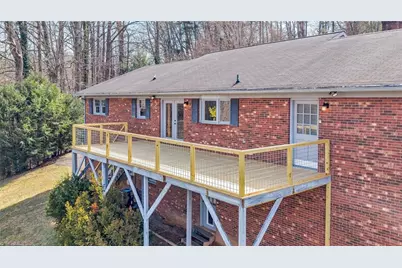 1542 Cedar Lane, Wilkesboro, NC 28651 - Photo 7