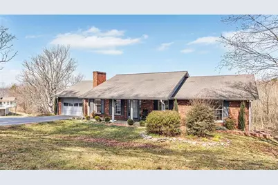 1542 Cedar Lane, Wilkesboro, NC 28651 - Photo 3