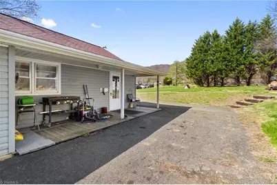 132 Old Nc Highway 89, Lowgap, NC 27024 - Photo 27