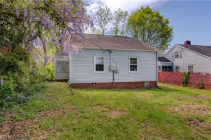 210 Lawrence St, Greensboro, NC 27406 - Photo 27