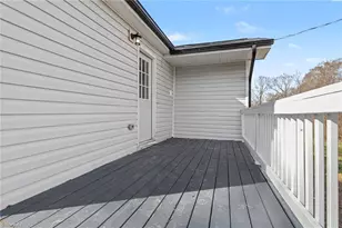 1237 Irving Ave, Eden, NC 27288 - Photo 31