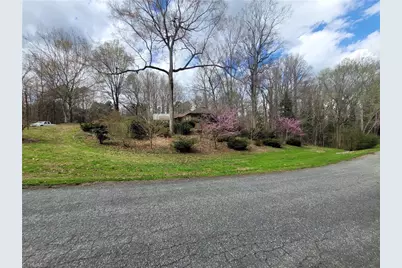 5 Windsor Circle, Thomasville, NC 27360 - Photo 7