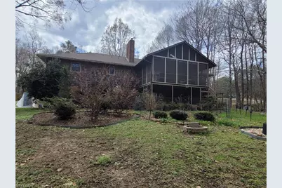 5 Windsor Circle, Thomasville, NC 27360 - Photo 5