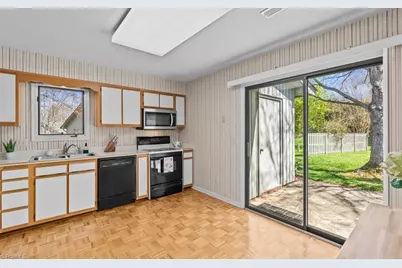 2612 Spring Bridge Circle, Greensboro, NC 27410 - Photo 17