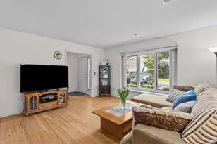 2612 Spring Bridge Cir, Greensboro, NC 27410 - Photo 13